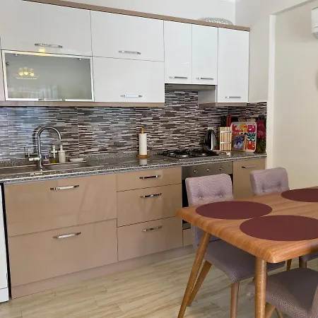 Luxury Apartment With Pool Near Calis Beach Apartman Fethiye