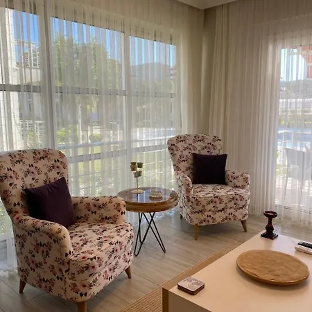 Luxury Apartment With Pool Near Calis Beach *